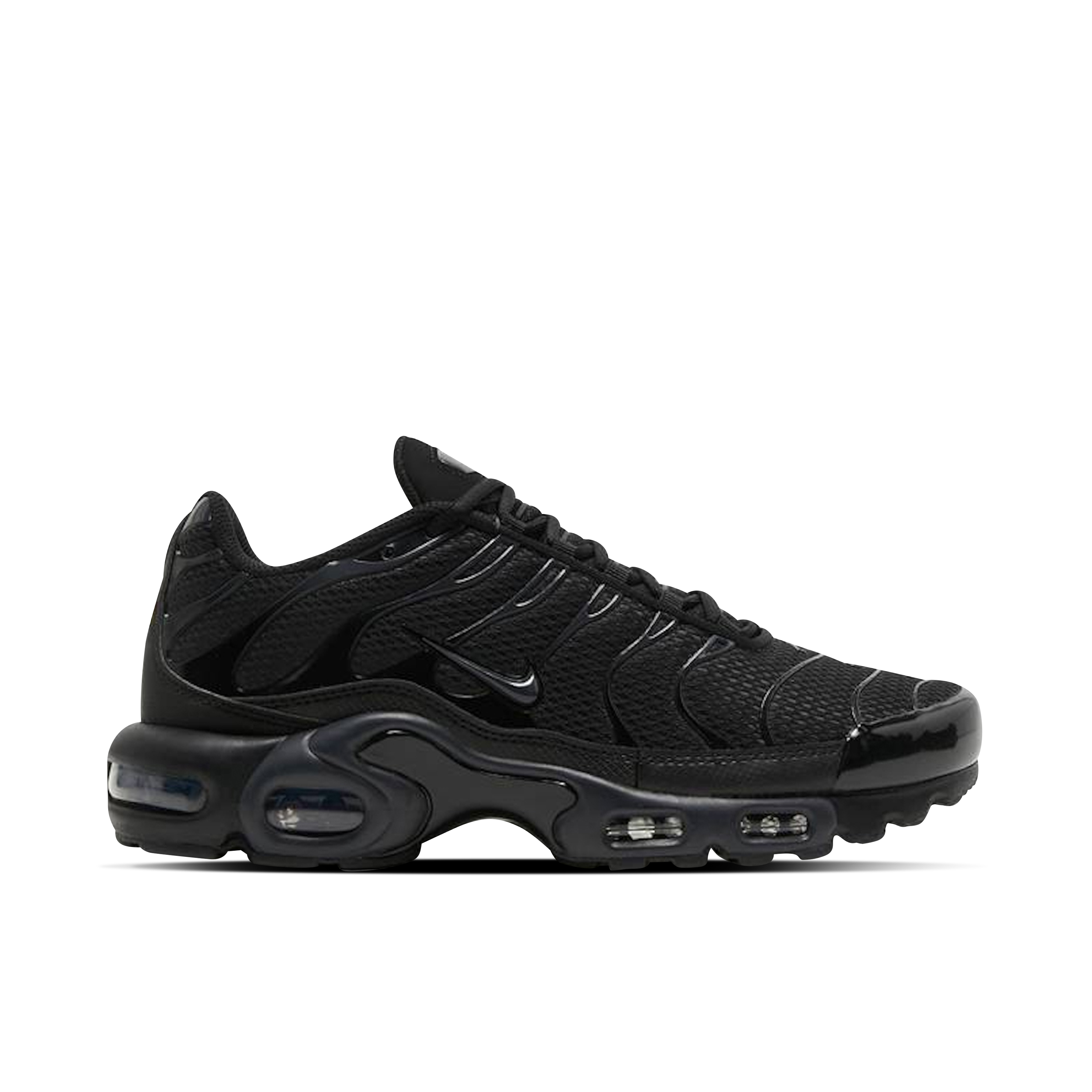 nike air max plus triple black mens