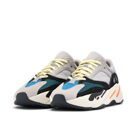 700 Wave Runner | B75571 | Laced