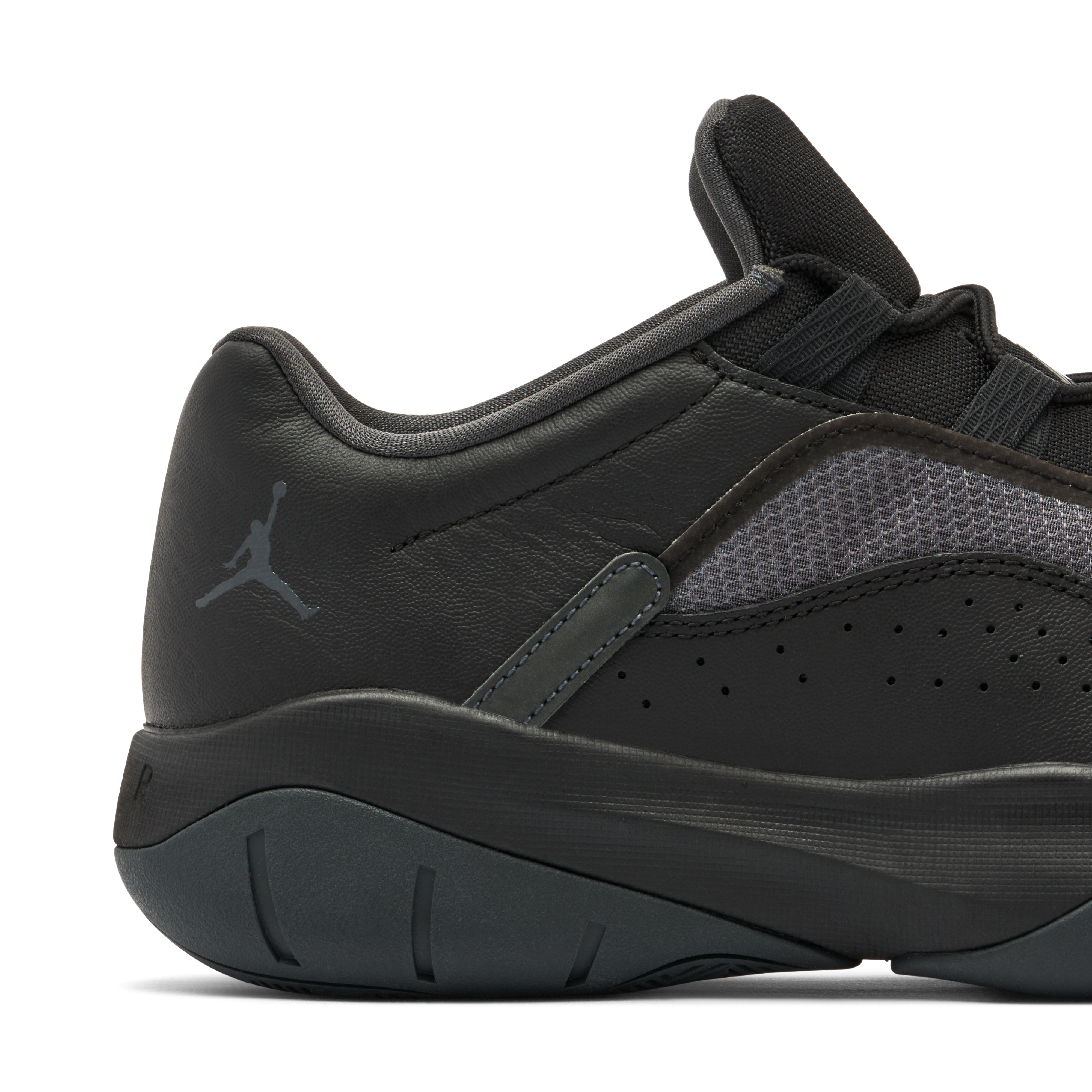 Jordan 2024 11 anthracite