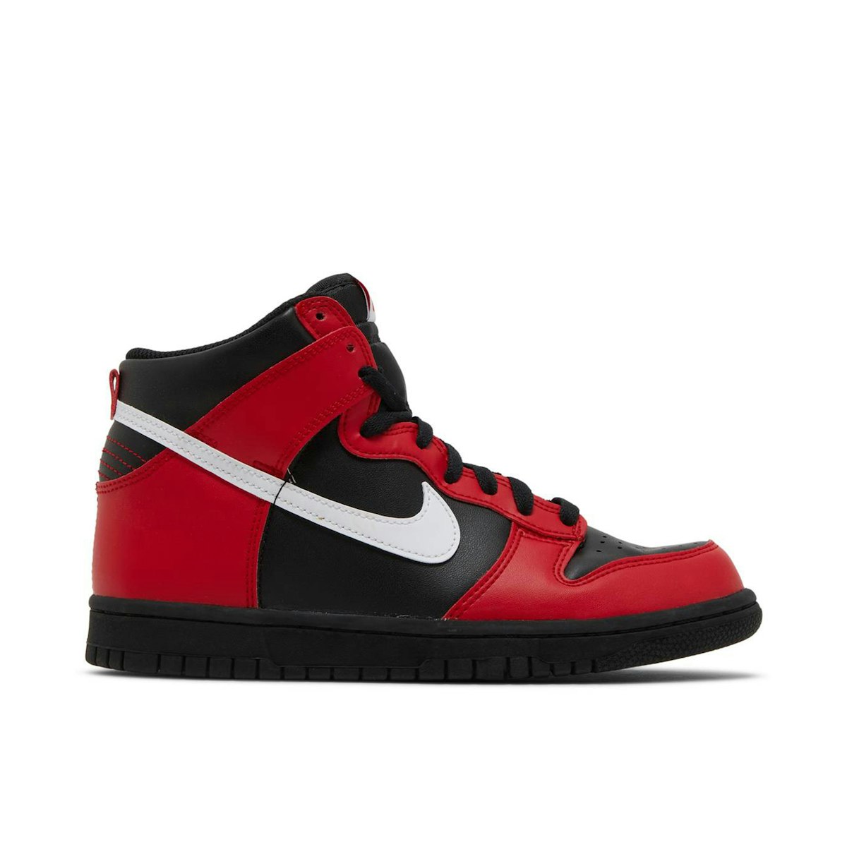 Black and red dunks Clearance