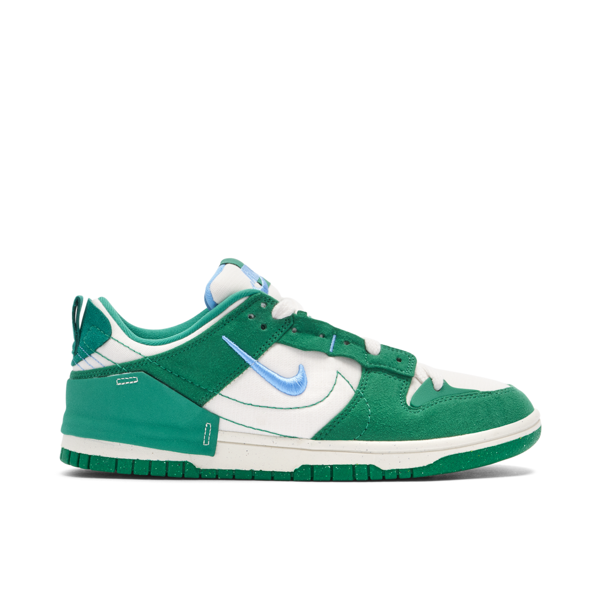 Green and sales white nike dunks