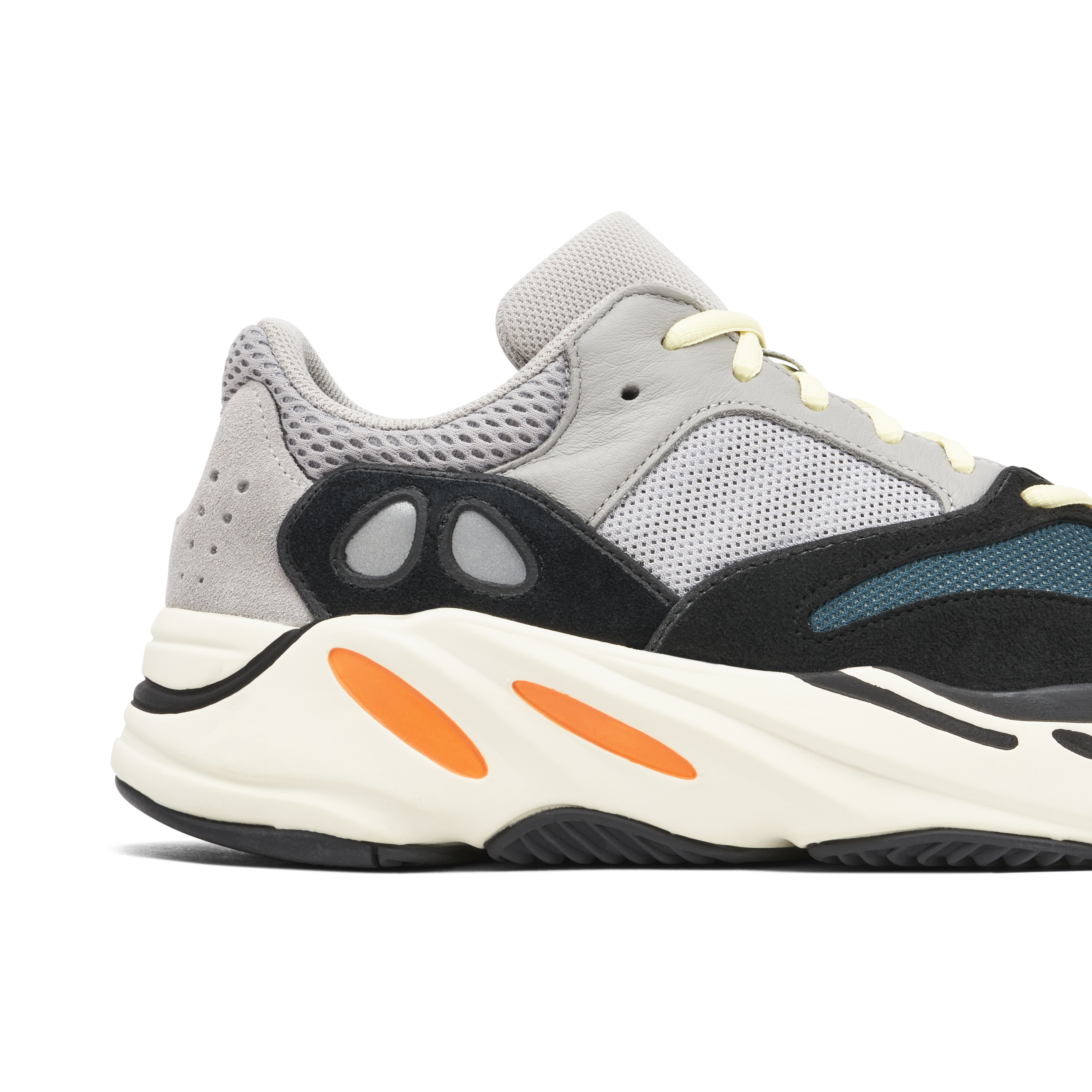 Yeezy 700 2025 waverunner og