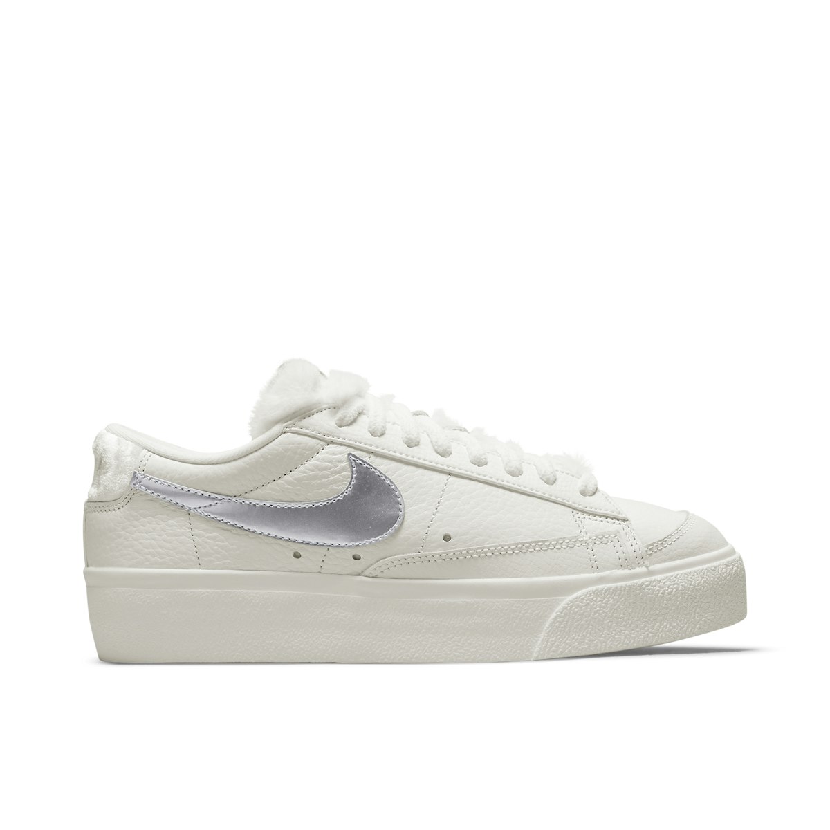 nike blazer low womens silver