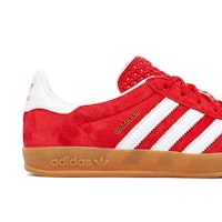 Adidas Gazelle Indoor - Scarlet / Cloud White 11