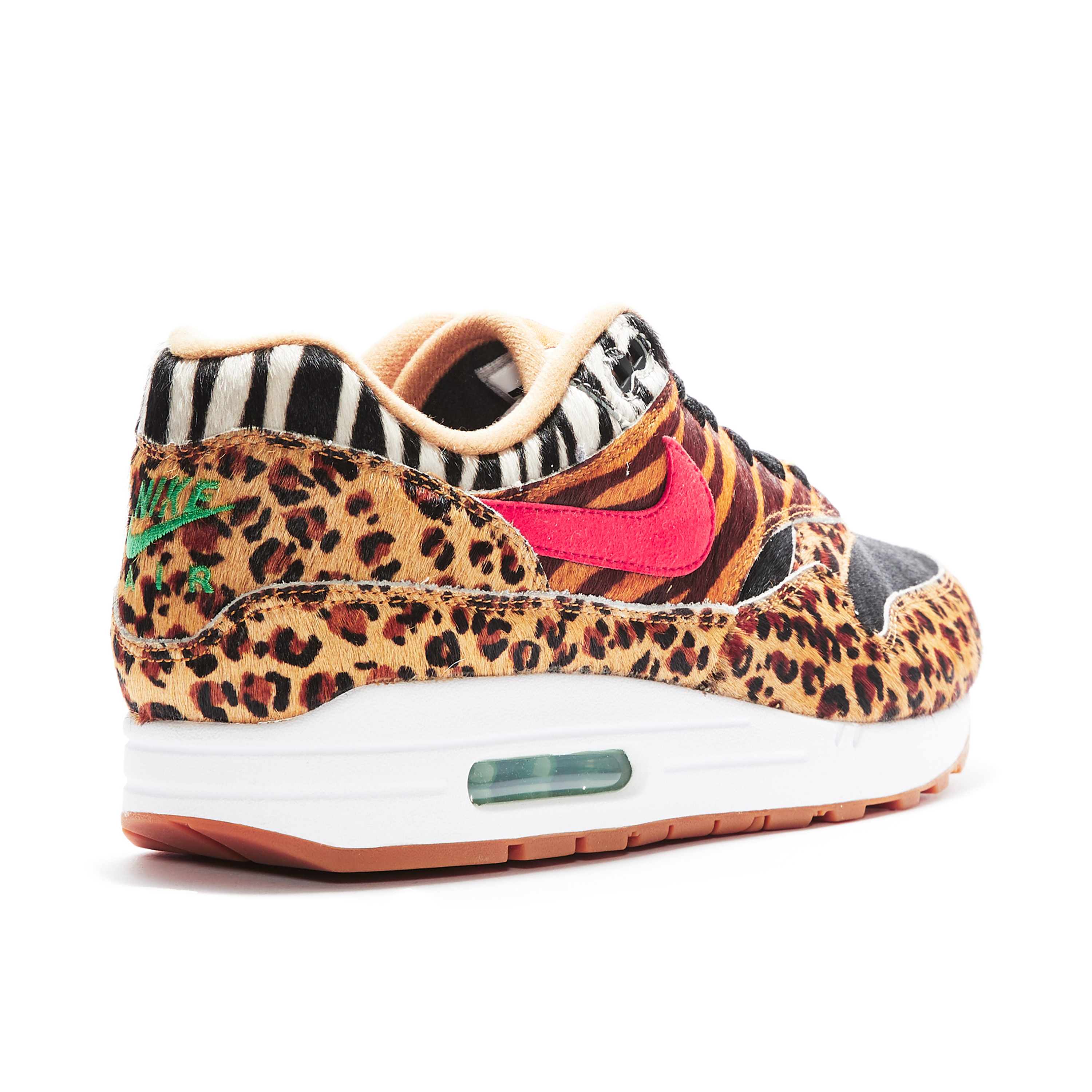 Leopard print 2024 nike 95