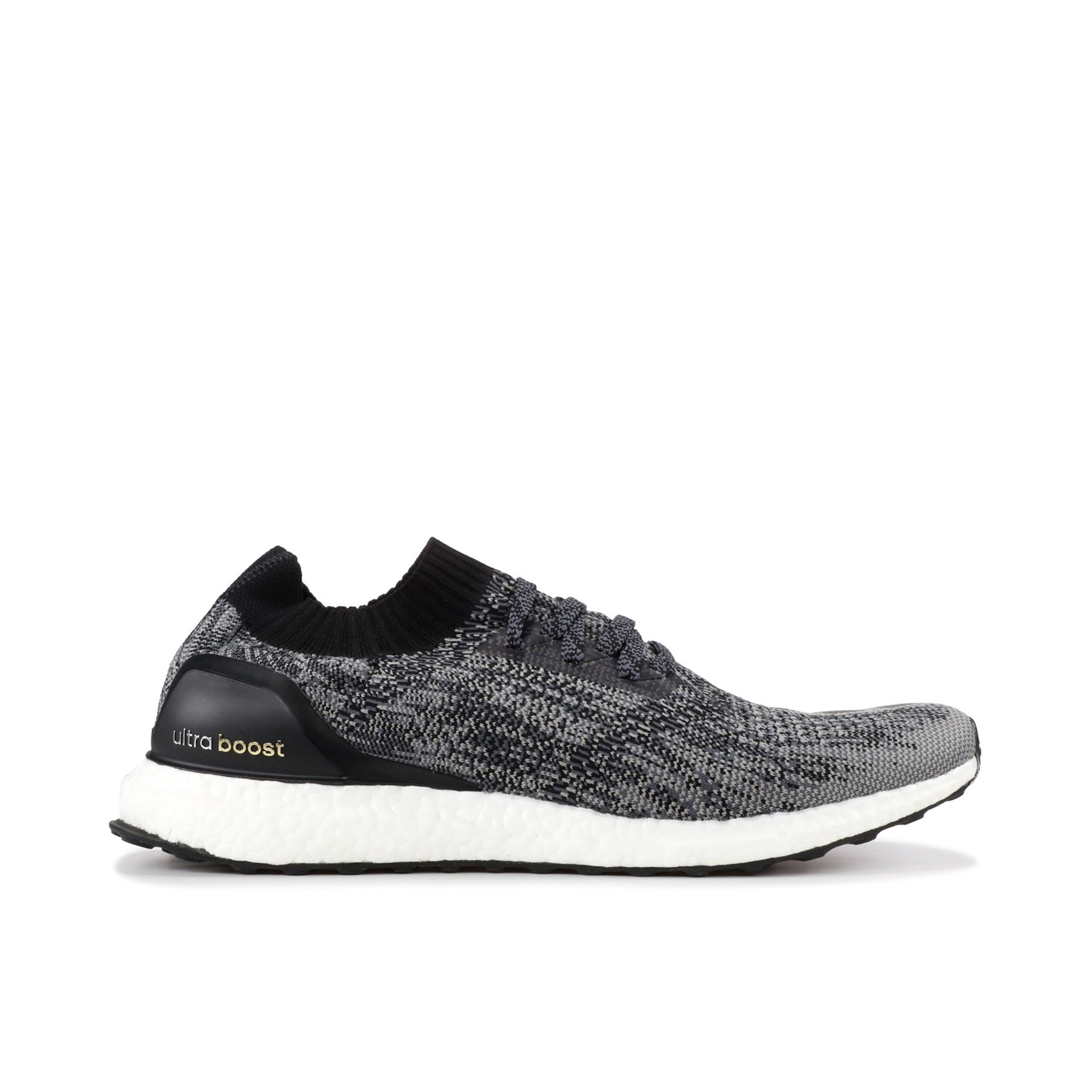 Ultra boost discount uncaged black bb3900