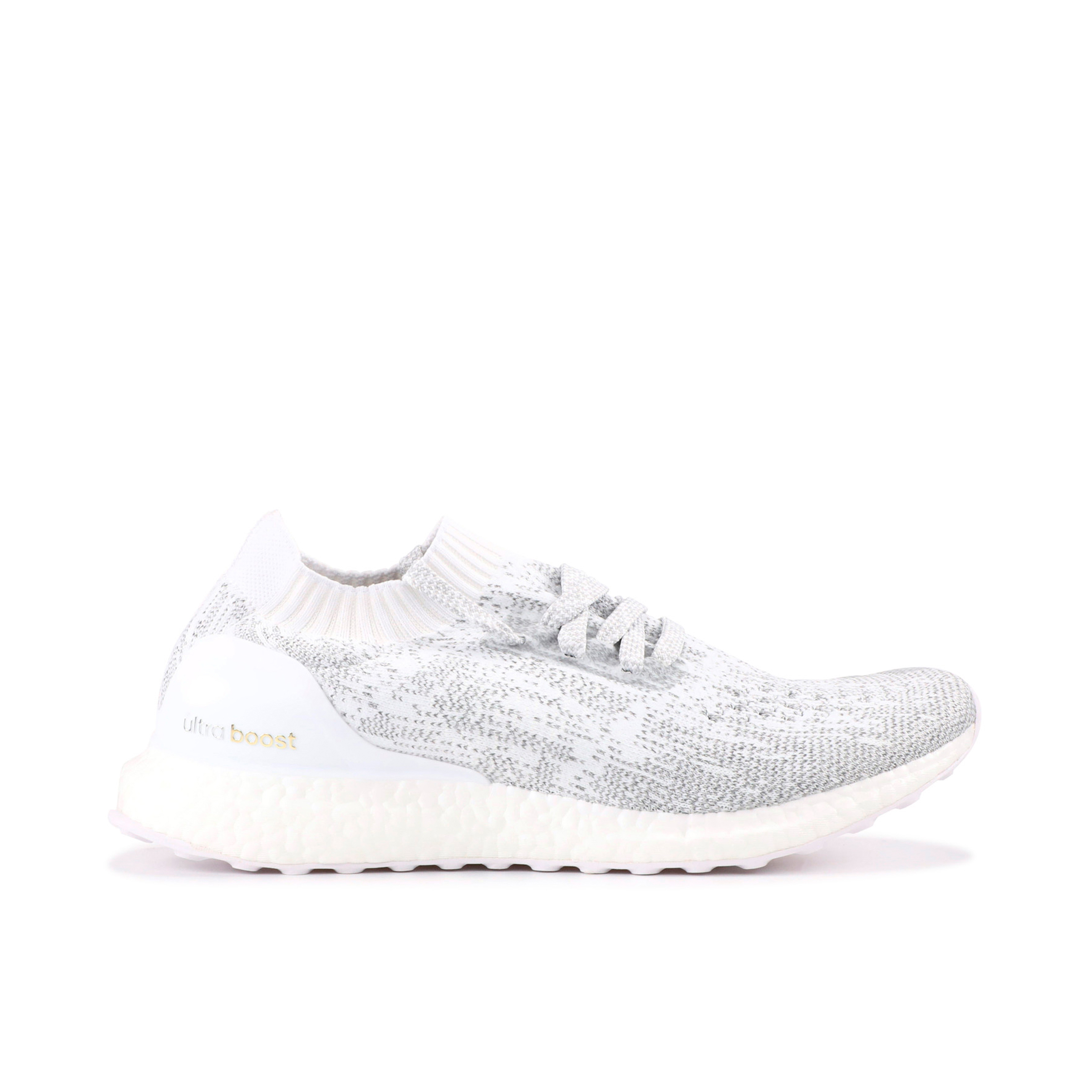 Ultra boost 2024 uncaged white reflective