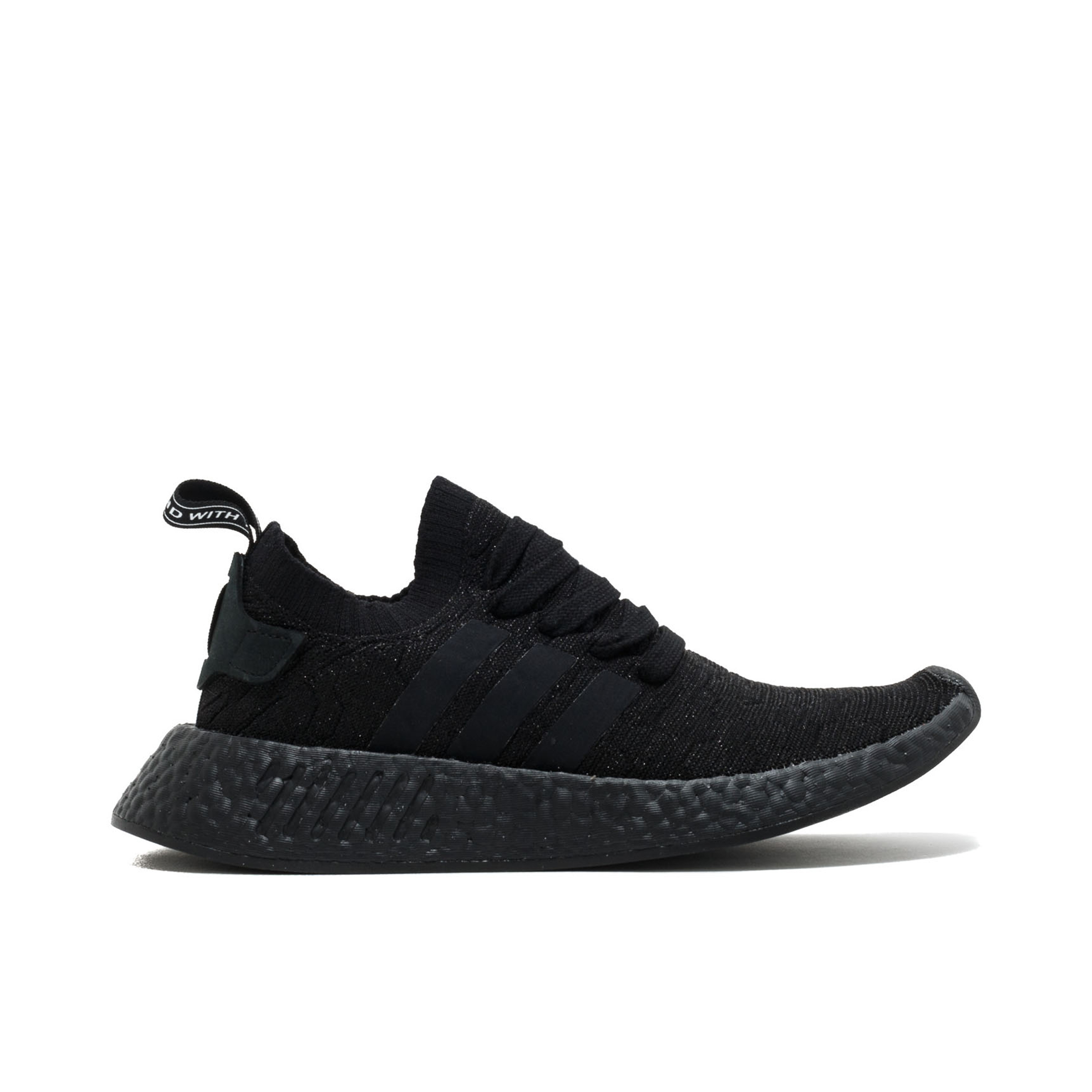 Triple black cheap nmd r2