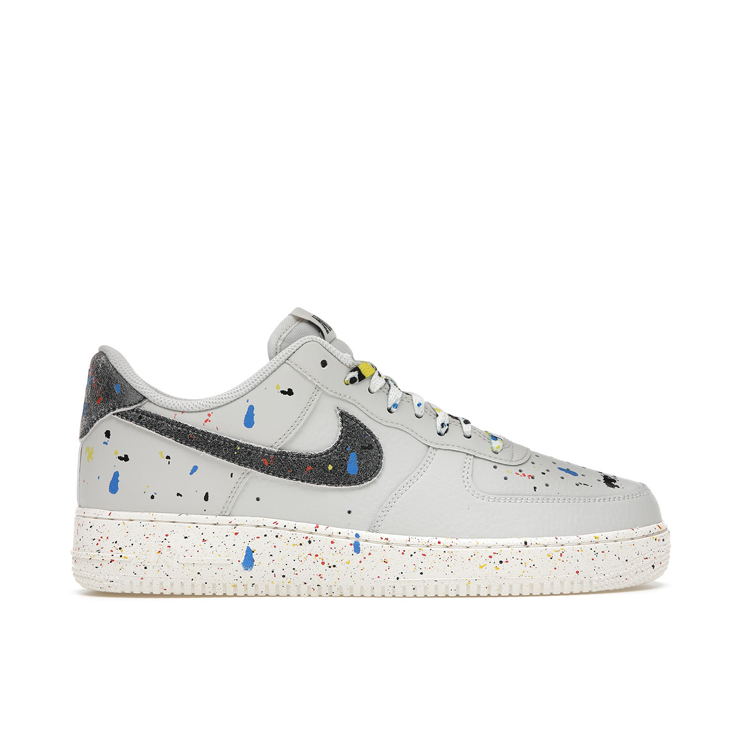 Nike Air Force 1 Low Paint Splatter Bone CZ0339001 Laced