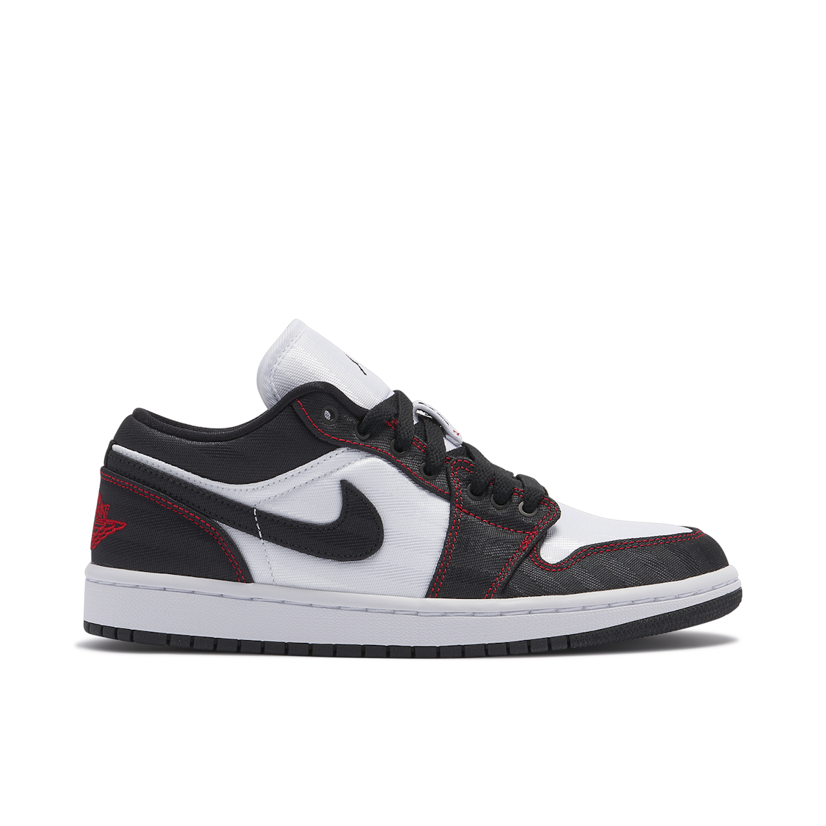 Jordan 1 low clearance black toe womens