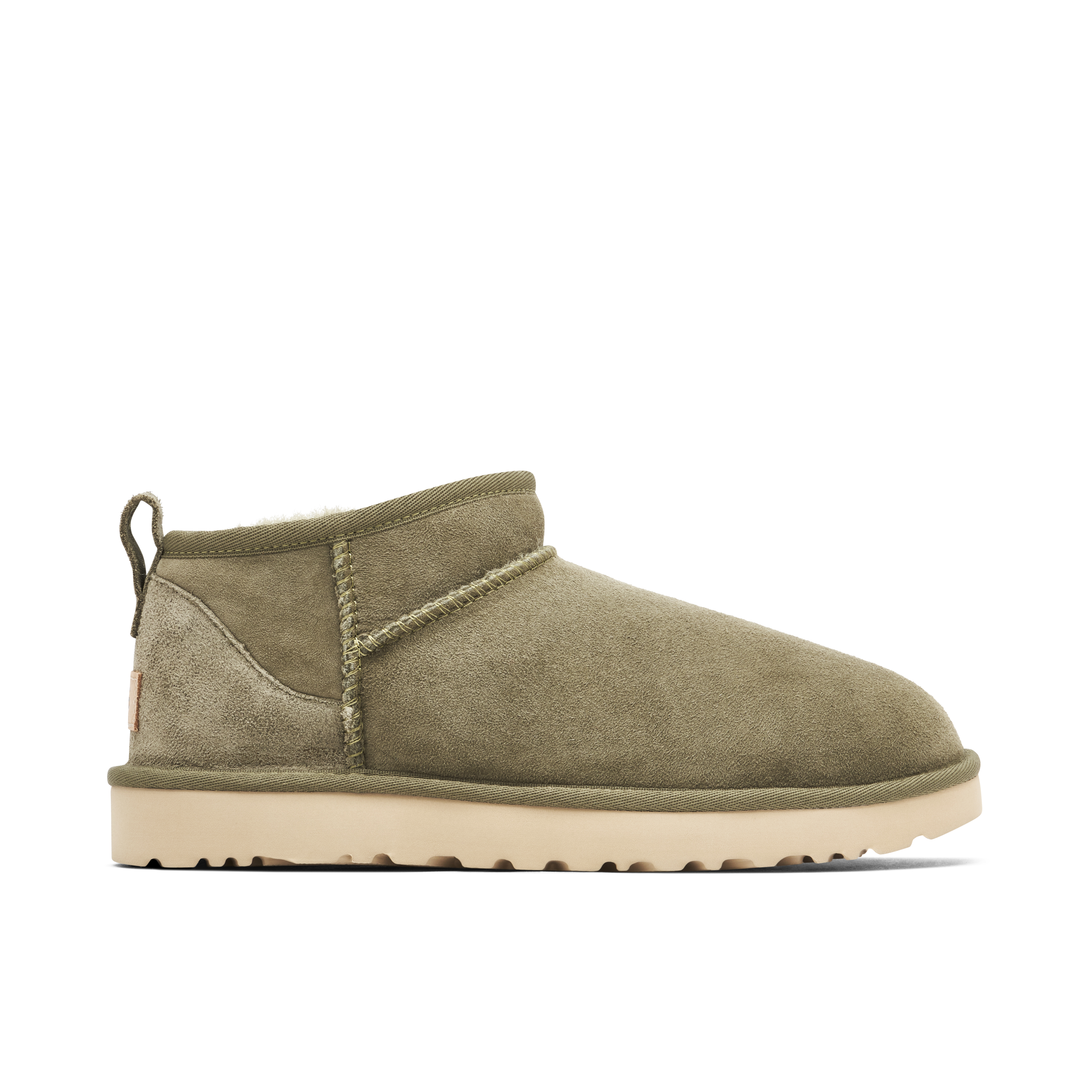 Black shop olive uggs