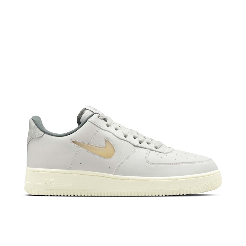 Nike Air Force 1 LV8 GS Light Smoke Grey / Marina - White