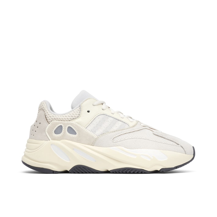 YEEZYs BOOST 700 Wave Runners White Gum – Hyperlissious-Store