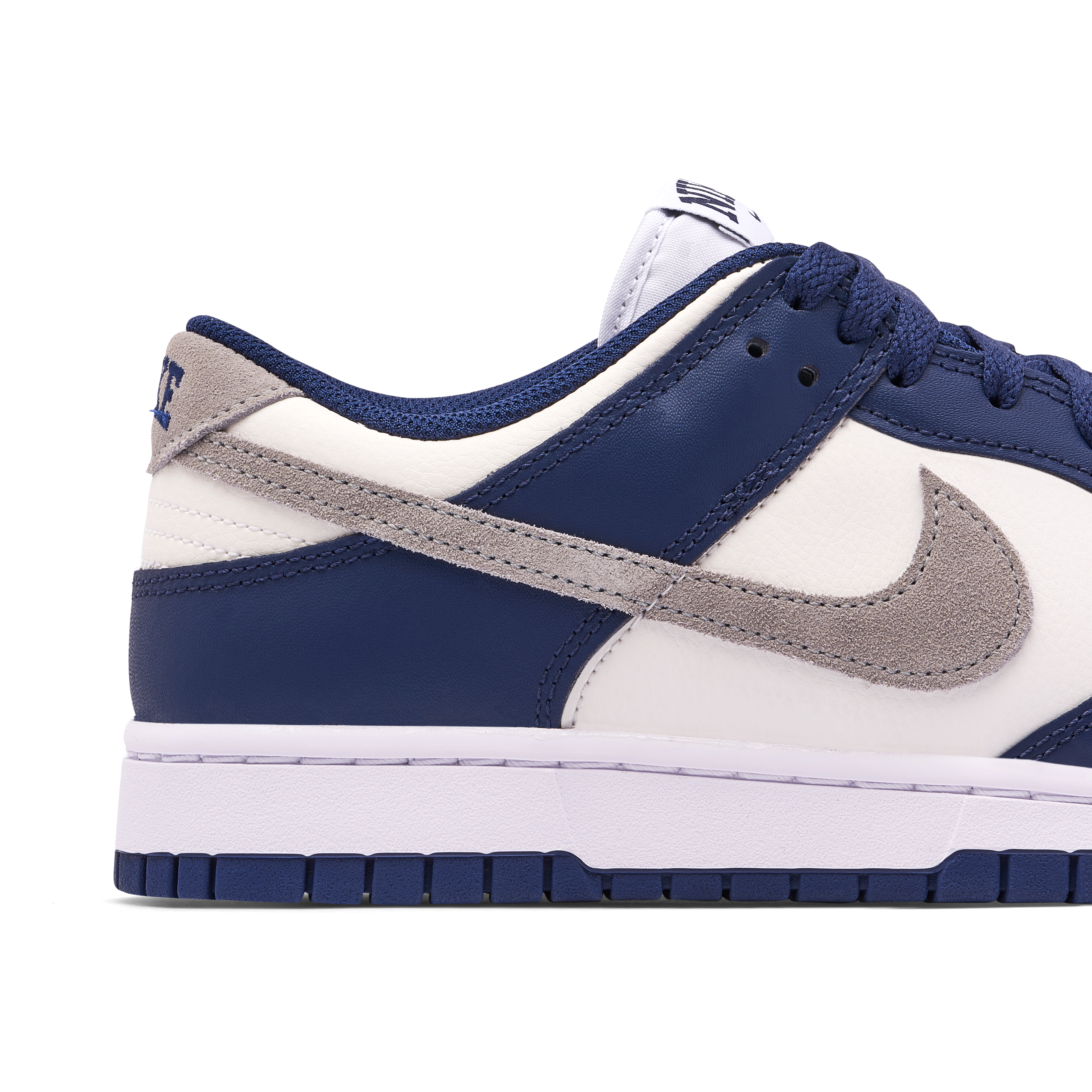 Nike Dunk Low Midnight Navy Summit White | FD9749-400 | Laced