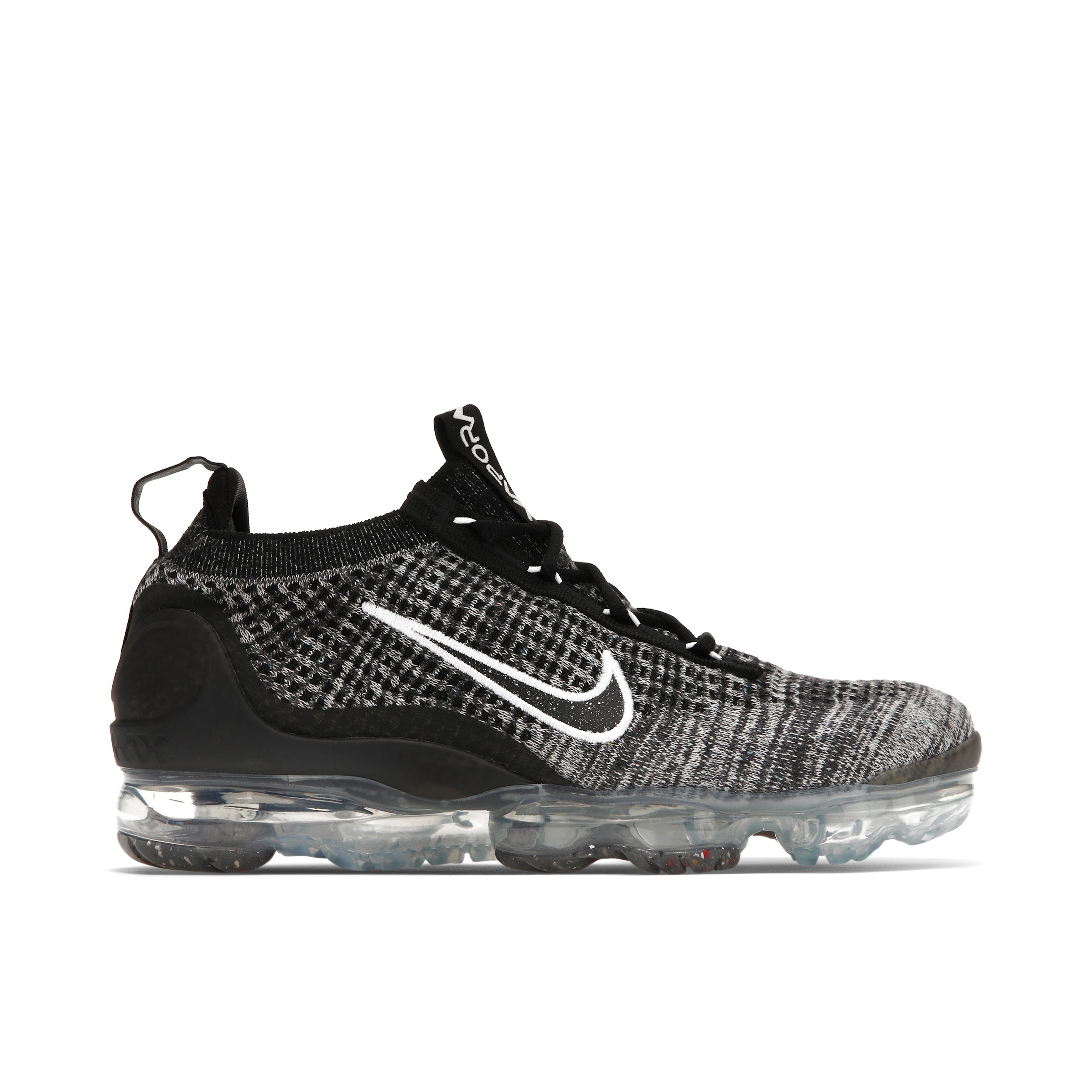 Nike air vapormax womens black hot sale and white