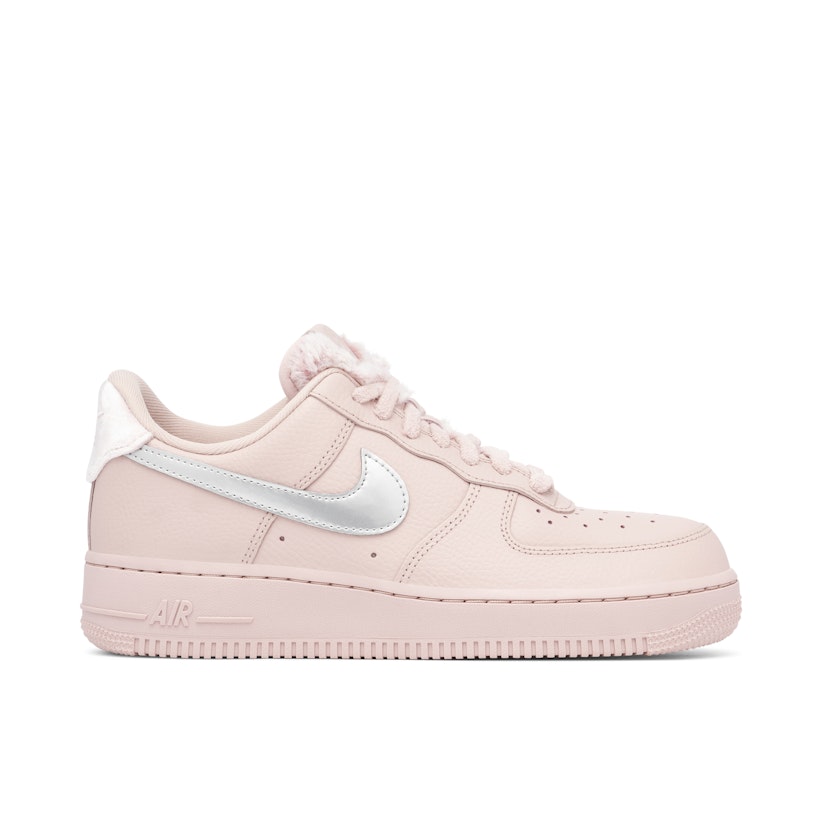 Nike WMNS Air Force 1 Low DO6724-601